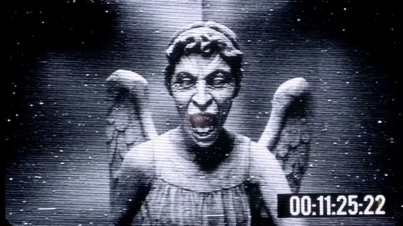 Weeping angel scary desktop wallpaper prank for Windows or macOS